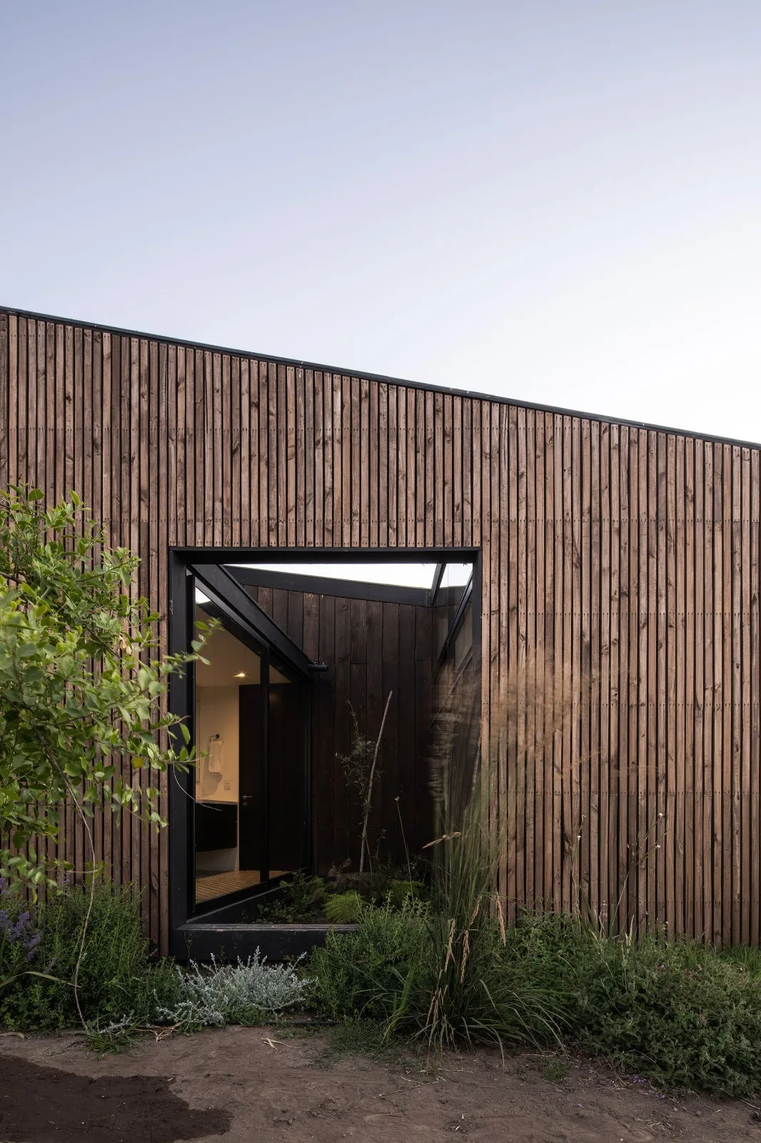 BIM Architecture | Embracing Sea Views: Pujol Otaegui Residence/Raimundo Gutierrez Fr í as