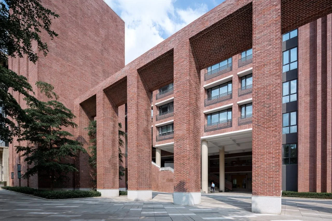 BIM Architecture | The Charm of Red Brick in Geometric Order: Huizhou Honghua School/Botao Design