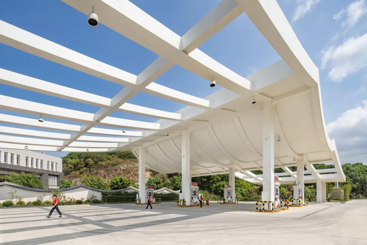 BIM Architecture | Pingtan Liqun Youlian Gas Station/Outdoor Architecture Studio