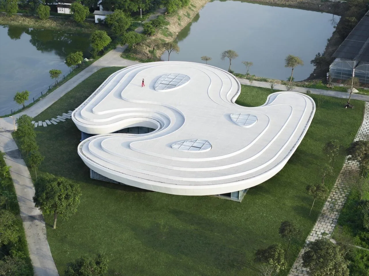 BIM Architecture | Ripple: Nanhai District Freshwater Fish Industry Technology Demonstration and Promotion Center/Wutopia Lab