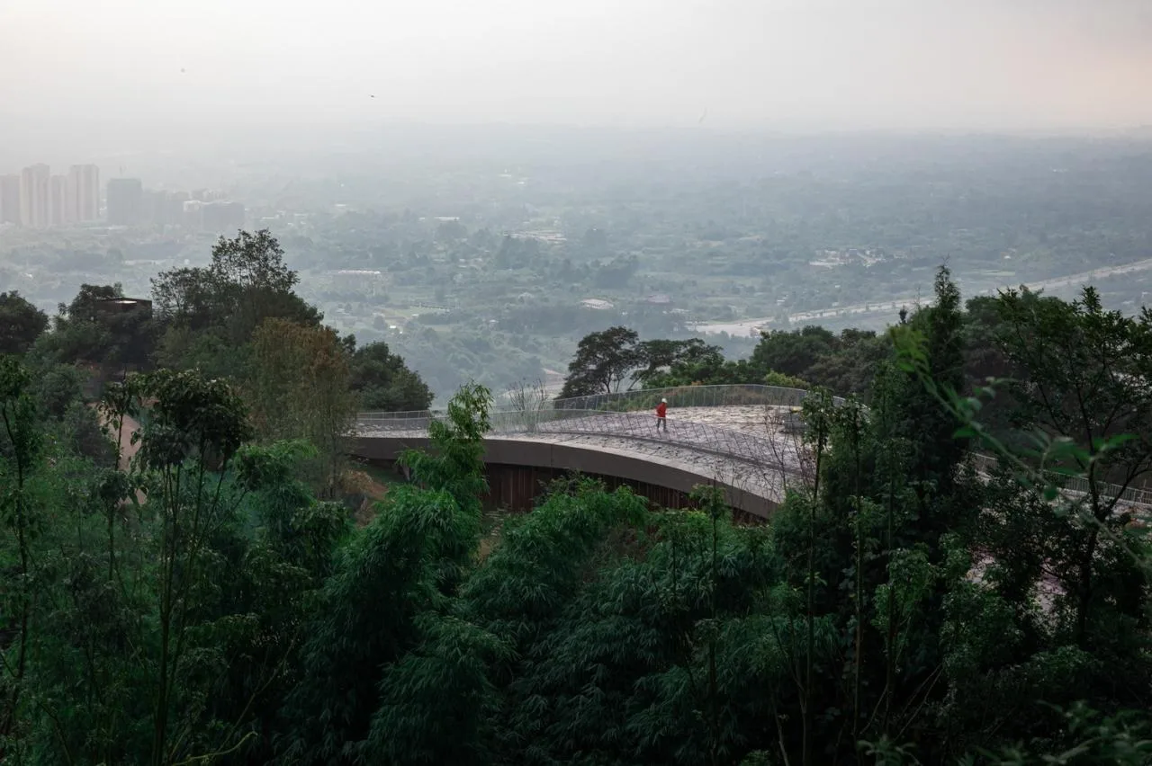 BIM Architecture | Longquan Mountain Mirror High Altitude Platform/BUZZ Architecture Firm