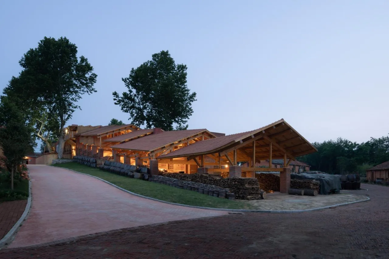 BIM Architecture | Anhui Qianshan Poomlong Kiln and Intangible Cultural Heritage Living Room/Grey Space Architecture Firm