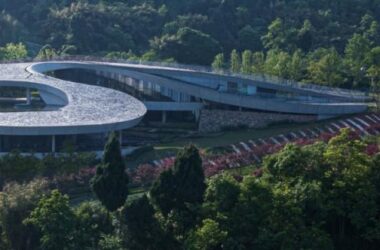 BIM Architecture: Longquan Mountain Mirror High-Altitude Platform by BUZZ Architecture-BIM WORLD