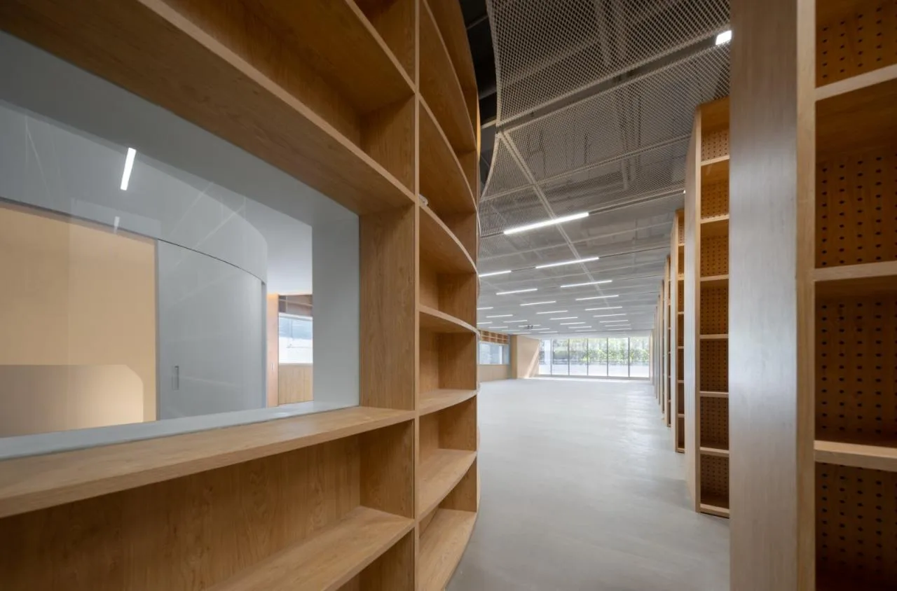 BIM Architecture | Opening the 'White Box' Art Museum: OCT Contemporary Art Center - B10 Hall/URBANUS Urban Practice