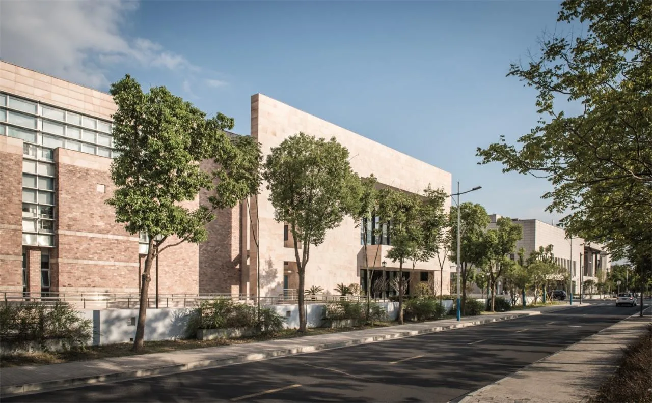 BIM Architecture | 'Renewal and Reshaping of Memorial Spaces' Jiaxing Museum Library Renovation and Expansion/Qin Luofeng ST Studio+Zhejiang Provincial Institute