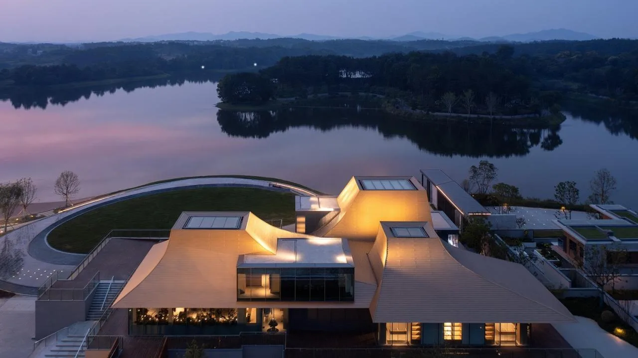 BIM Architecture | Light Courtyard: Boxin Community Neighborhood Center/Meng Fanhao Line+Architectural Firm