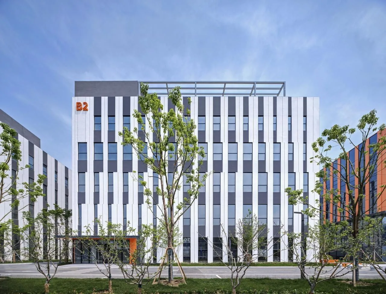 BIM architecture | Jumping colors x smiling curves, injecting vitality and emotion into park buildings: Suzhou Xinyang Industrial Park/FTA