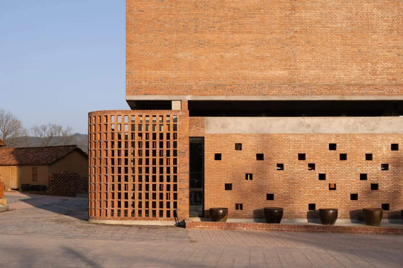 BIM Architecture | Anhui Qianshan Poomlong Kiln and Intangible Cultural Heritage Living Room/Grey Space Architecture Firm