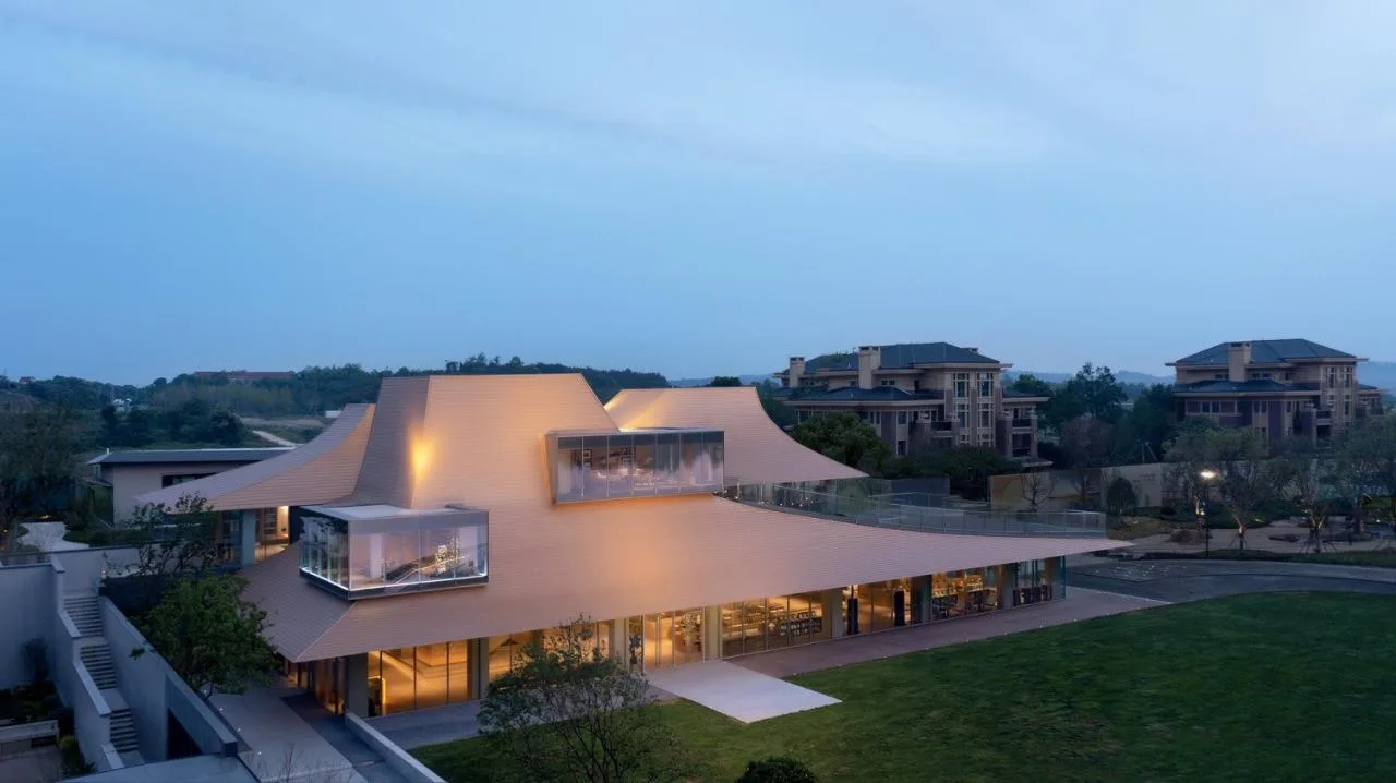 BIM Architecture | Light Courtyard: Boxin Community Neighborhood Center/Meng Fanhao Line+Architectural Firm