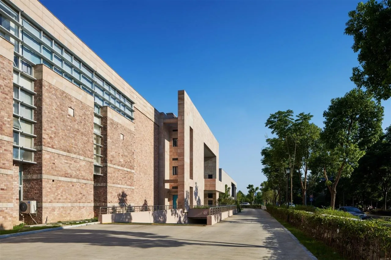 BIM Architecture | 'Renewal and Reshaping of Memorial Spaces' Jiaxing Museum Library Renovation and Expansion/Qin Luofeng ST Studio+Zhejiang Provincial Institute