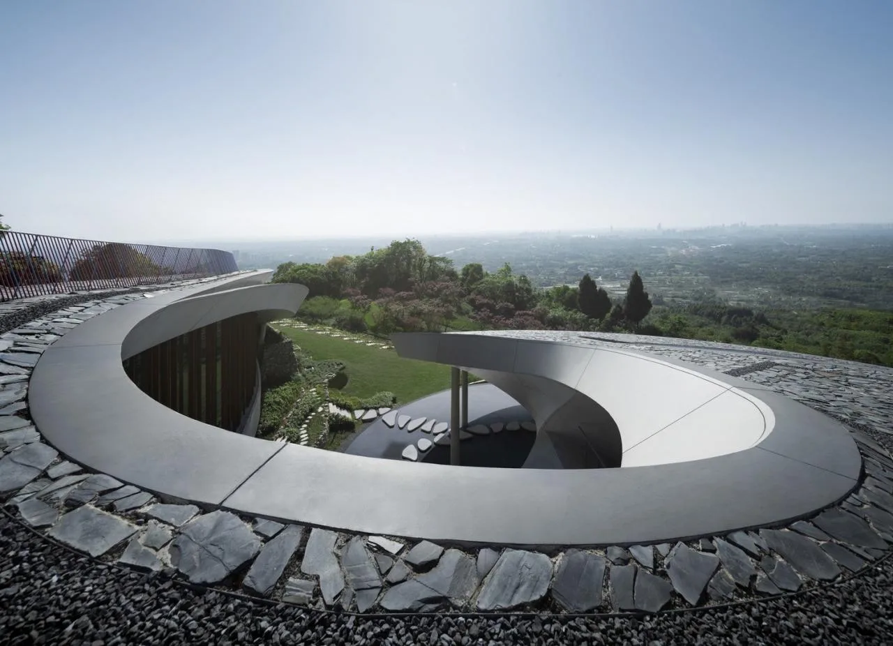 BIM Architecture | Longquan Mountain Mirror High Altitude Platform/BUZZ Architecture Firm