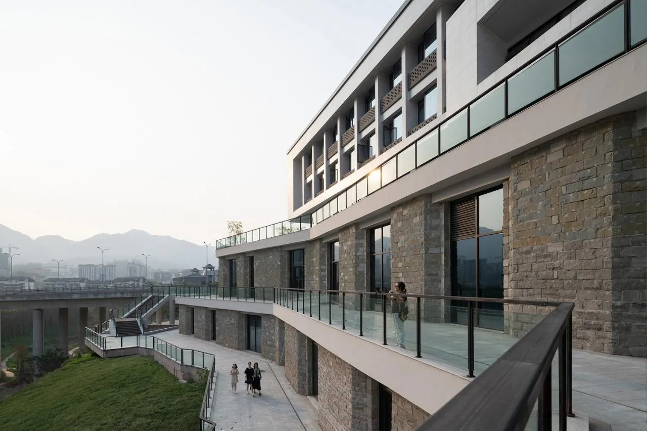 BIM Architecture | Magnet Mouth Service Center/Chongqing Yueji Architectural Design