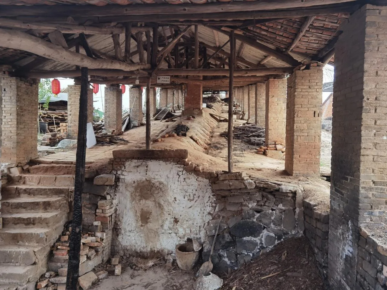 BIM Architecture | Anhui Qianshan Poomlong Kiln and Intangible Cultural Heritage Living Room/Grey Space Architecture Firm