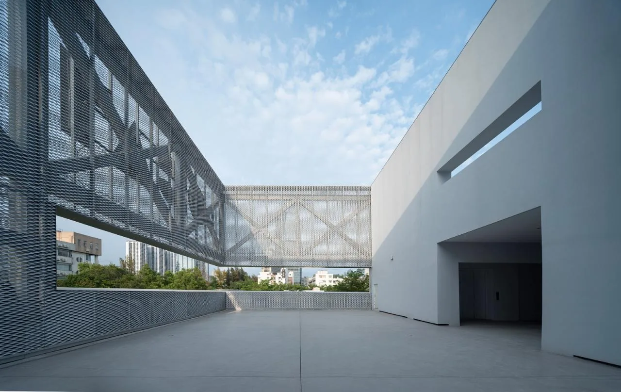 BIM Architecture | Opening the 'White Box' Art Museum: OCT Contemporary Art Center - B10 Hall/URBANUS Urban Practice