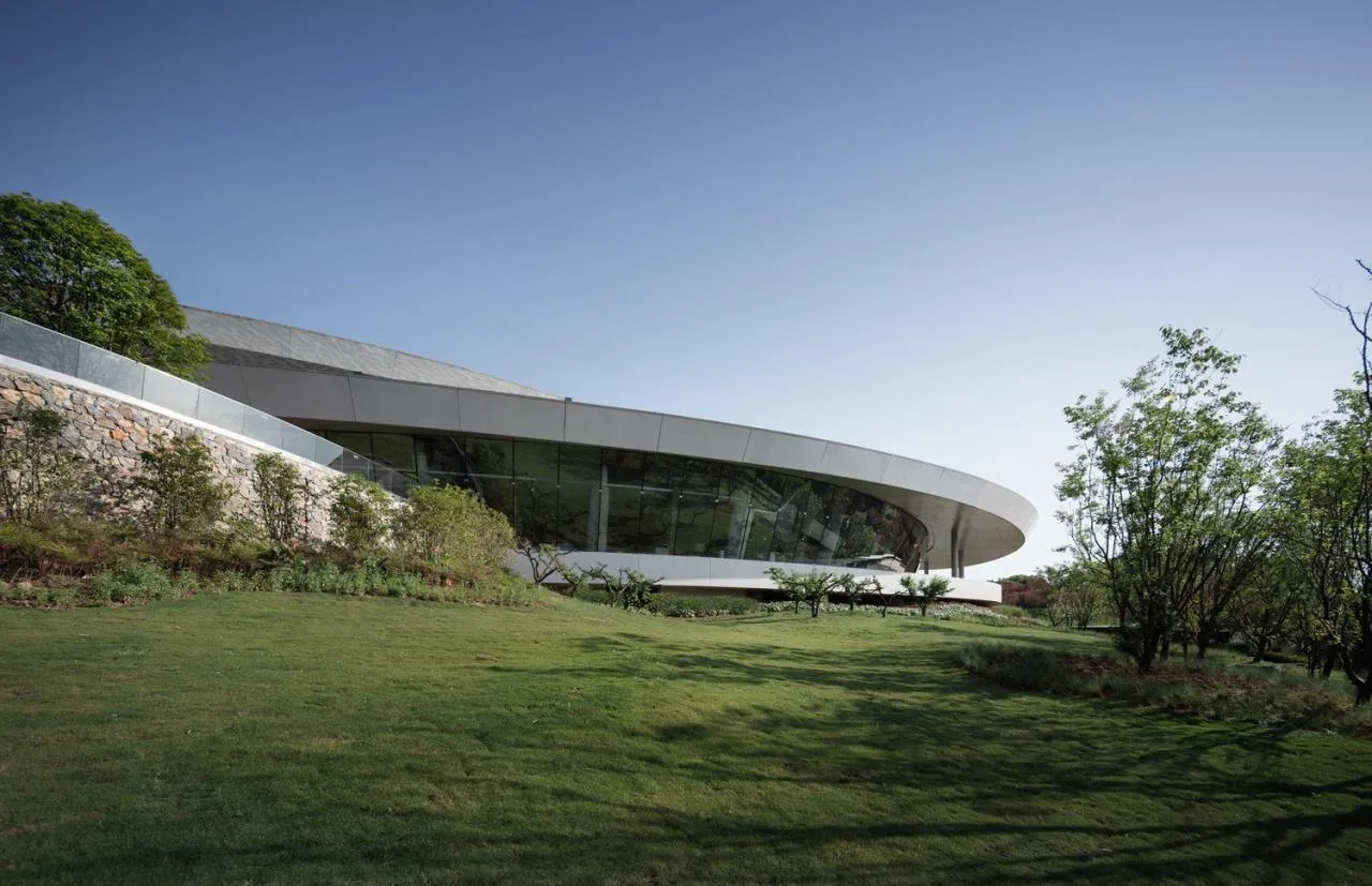 BIM Architecture | Longquan Mountain Mirror High Altitude Platform/BUZZ Architecture Firm