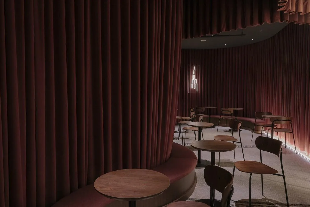 BIM Architecture | Slightly Drunken Night in Shanghai: A Space Aggregation of Theater and Bar/Indefinite Design
