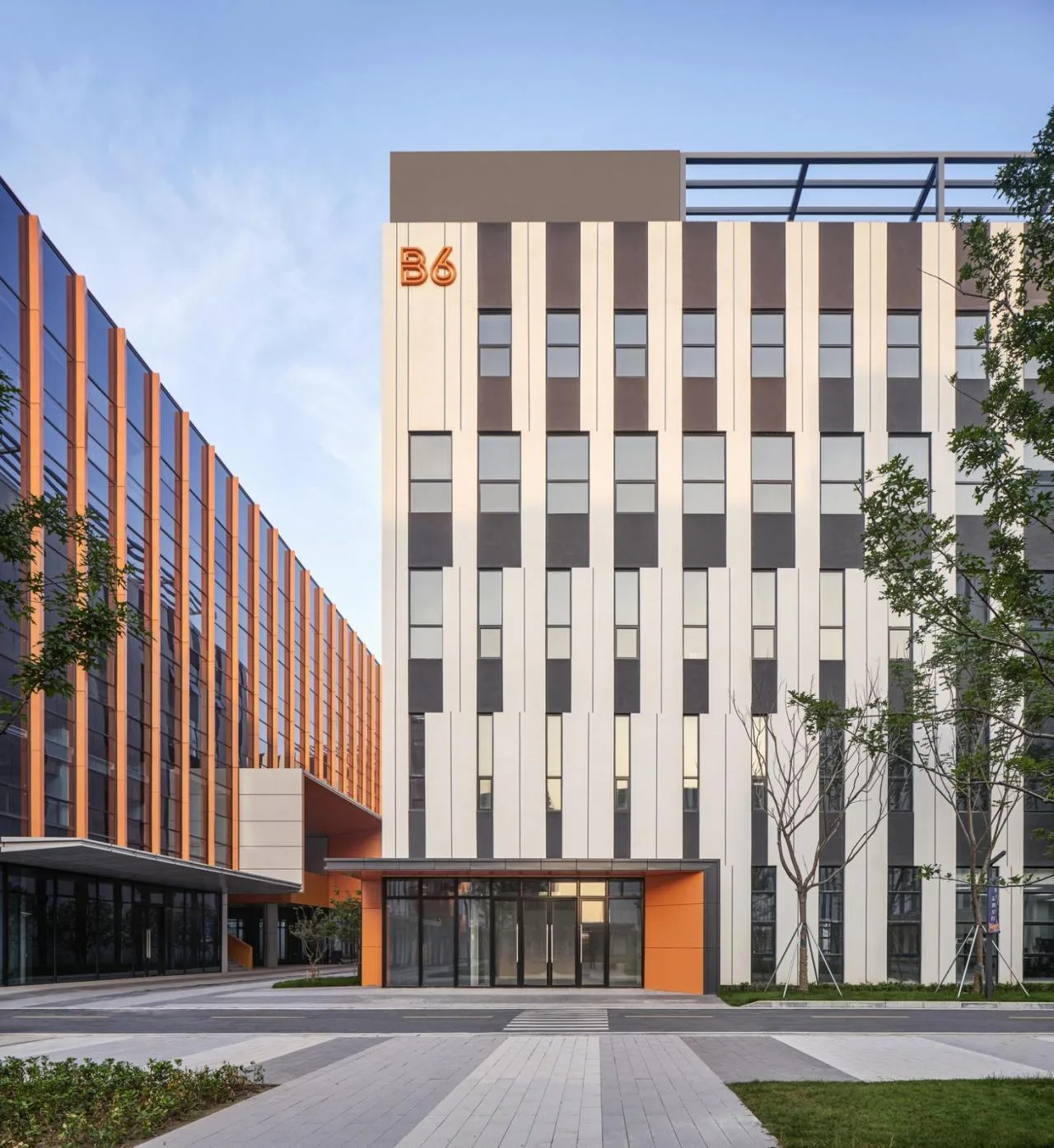 BIM architecture | Jumping colors x smiling curves, injecting vitality and emotion into park buildings: Suzhou Xinyang Industrial Park/FTA
