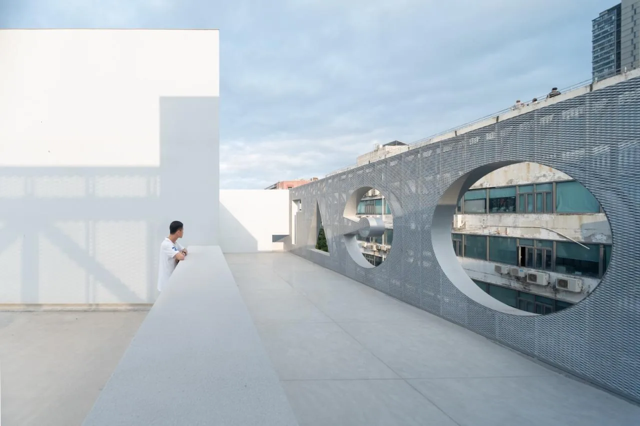 BIM Architecture | Opening the 'White Box' Art Museum: OCT Contemporary Art Center - B10 Hall/URBANUS Urban Practice