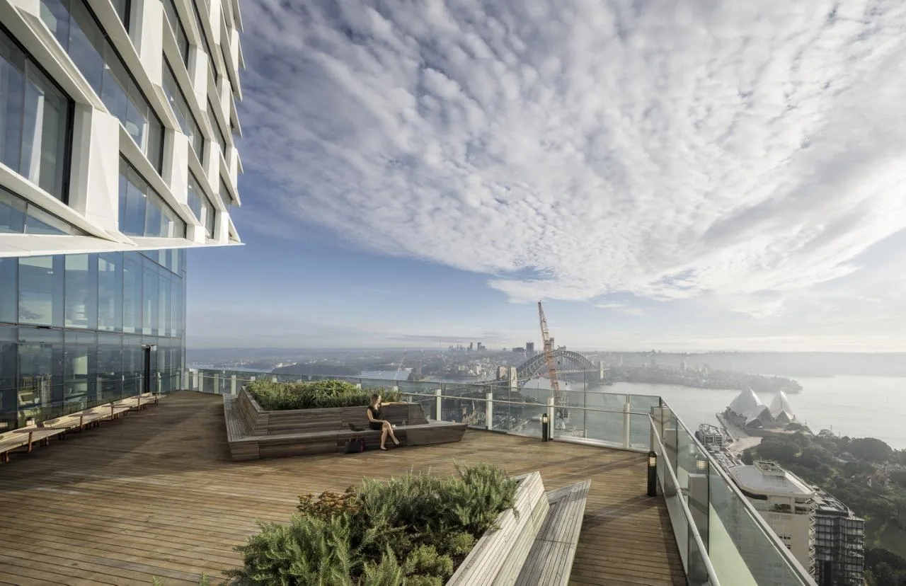 BIM architecture | First tower renovation in Quay Quarter, 'grafting' new floor slabs/3XN