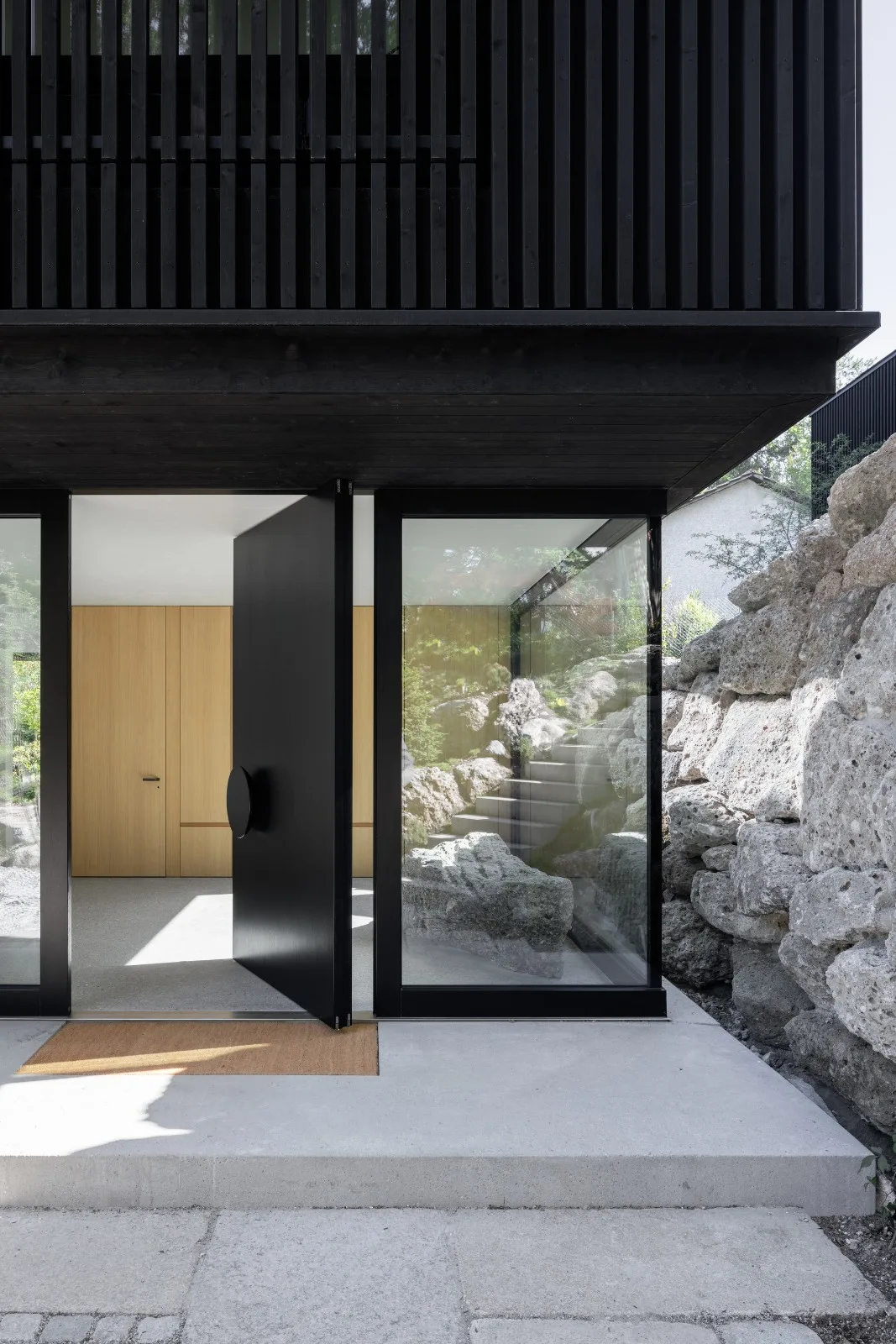 BIM architecture | Wooden cube, lakeside wooden house/Appels Architekten