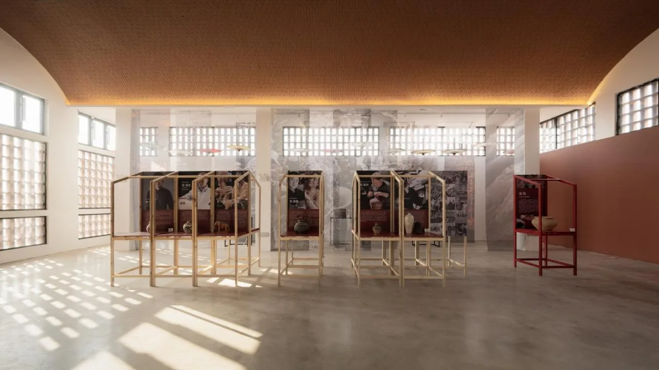 BIM Architecture | Anhui Qianshan Poomlong Kiln and Intangible Cultural Heritage Living Room/Grey Space Architecture Firm