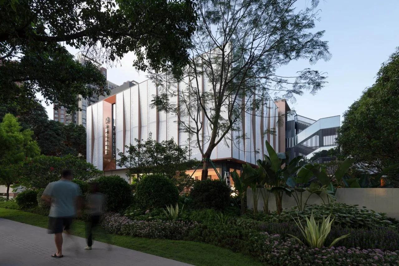 BIM Architecture | Green Forest Secret Realm: Shenzhen COFCO Yuezhang Fenghuangli Exhibition Center/Botao Design