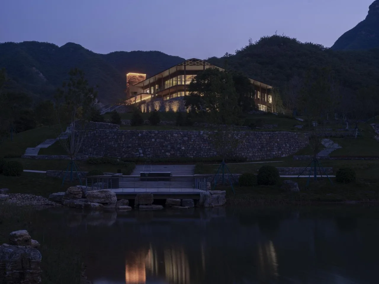 BIM Architecture | Turning into Stars in the Sky, a Quiet and Beautiful Soul Habitat: Shijiazhuang Ande Life Memorial Park · Cloud Mirror/Small Hidden Architecture