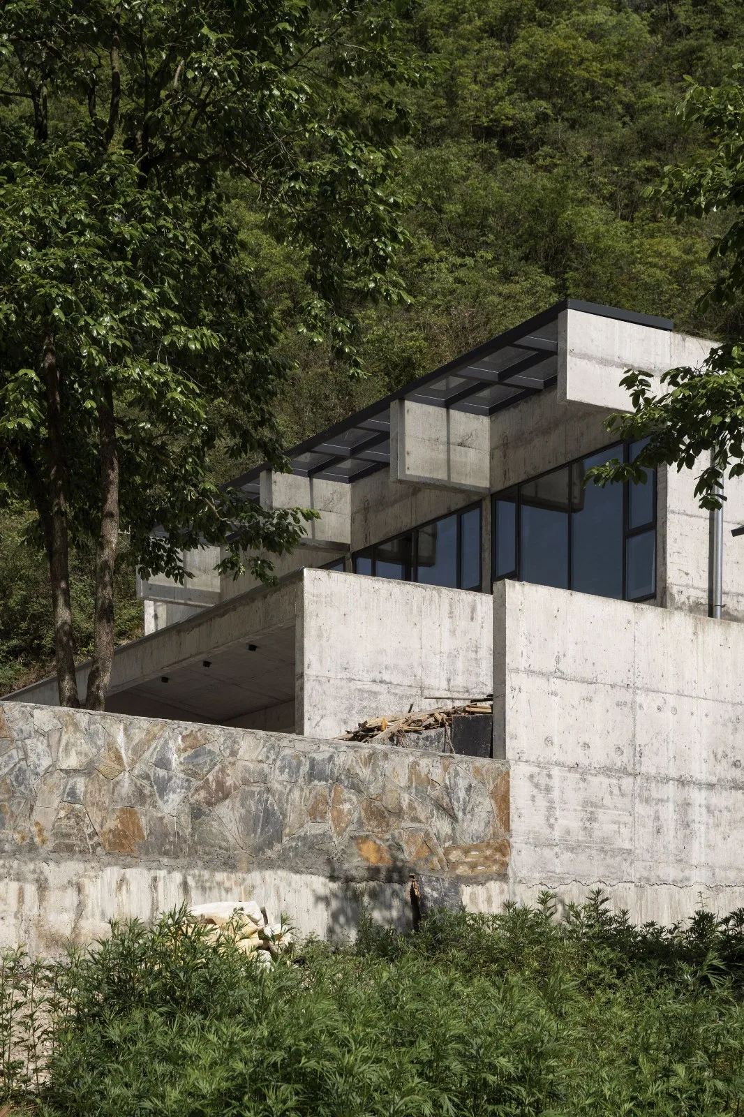 BIM Architecture | Cliff Home/Li Wenxi Architectural Firm