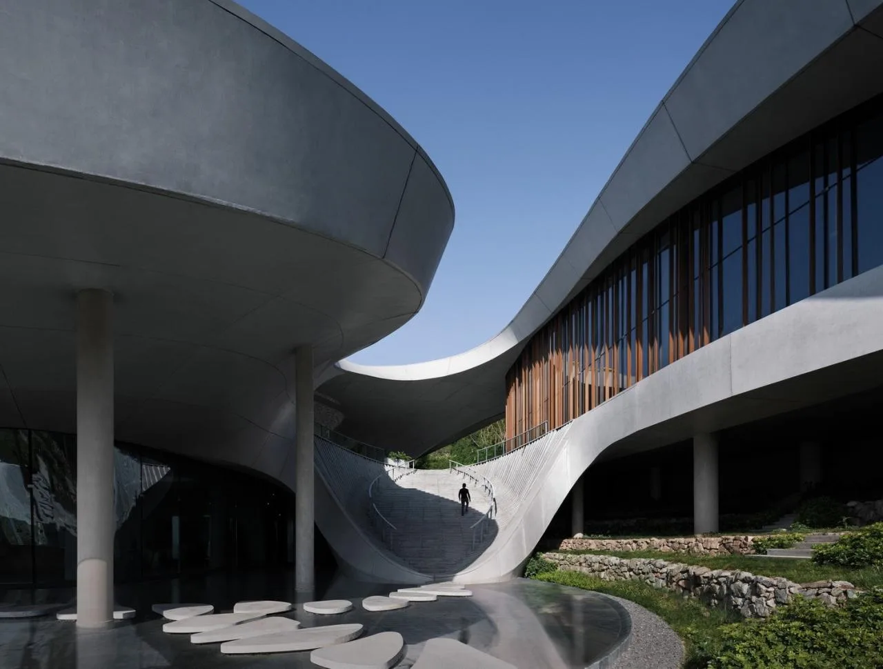 BIM Architecture | Longquan Mountain Mirror High Altitude Platform/BUZZ Architecture Firm