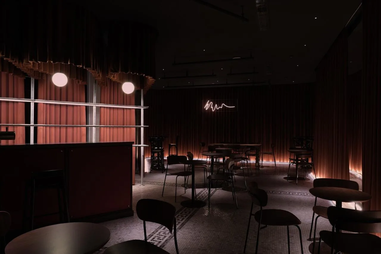 BIM Architecture | Slightly Drunken Night in Shanghai: A Space Aggregation of Theater and Bar/Indefinite Design