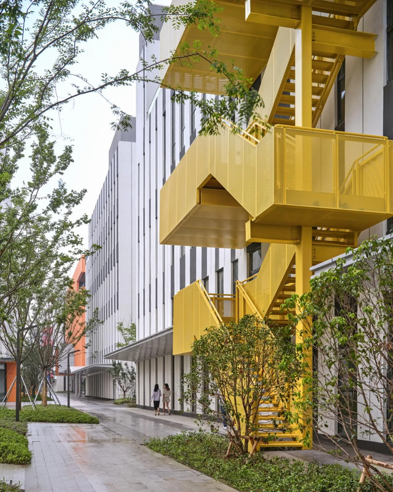 BIM architecture | Jumping colors x smiling curves, injecting vitality and emotion into park buildings: Suzhou Xinyang Industrial Park/FTA