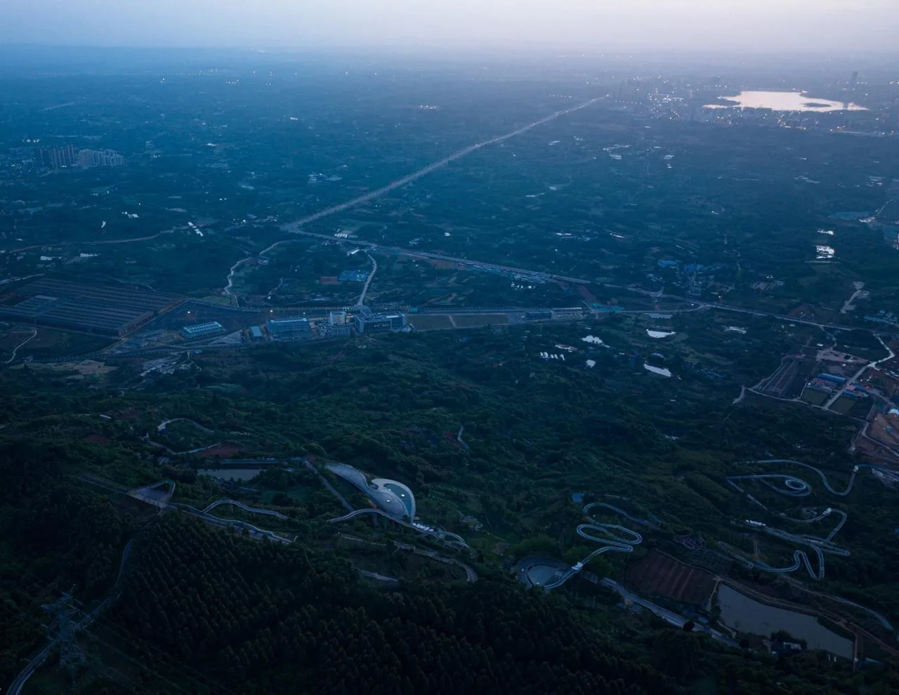 BIM Architecture | Longquan Mountain Mirror High Altitude Platform/BUZZ Architecture Firm