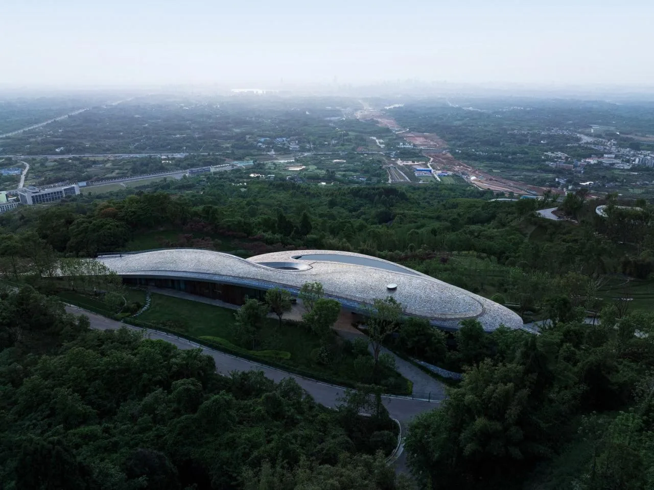 BIM Architecture | Longquan Mountain Mirror High Altitude Platform/BUZZ Architecture Firm