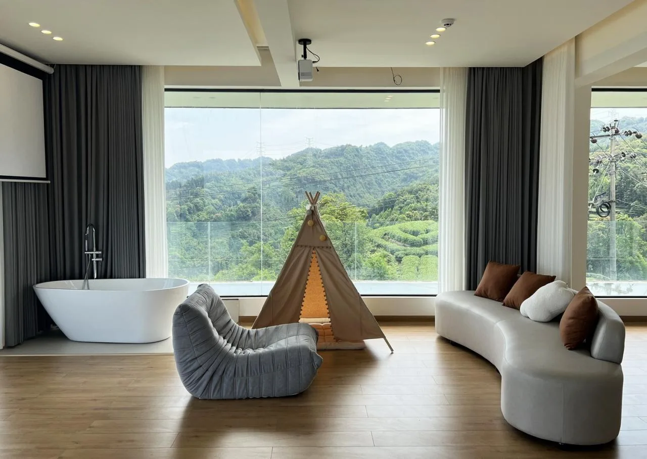 BIM Architecture | Yuntai Yueye: Floating Homestay/Iwakawa Architecture Design in Tea Fields