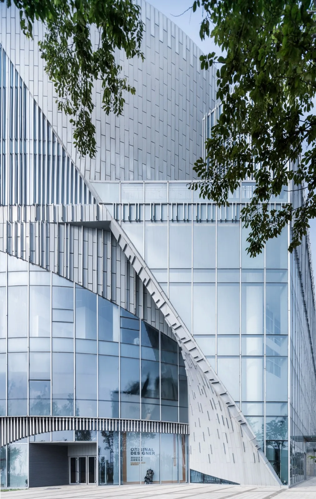 BIM Architecture | OMC Fashion Release Center/Contemporary Architecture