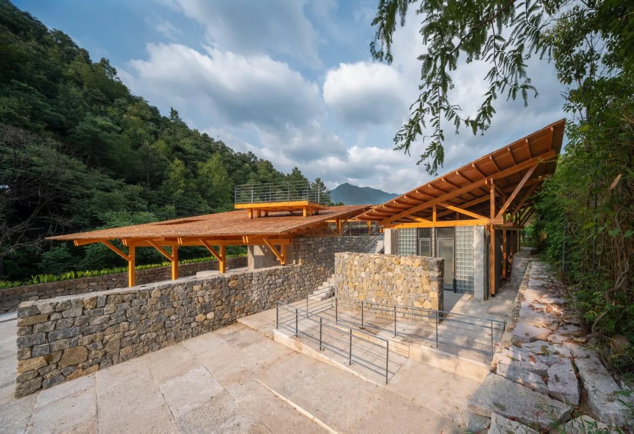 BIM Architecture | Liuba Wayaogou Multi functional Service Center/Jianlin Architectural Design Firm