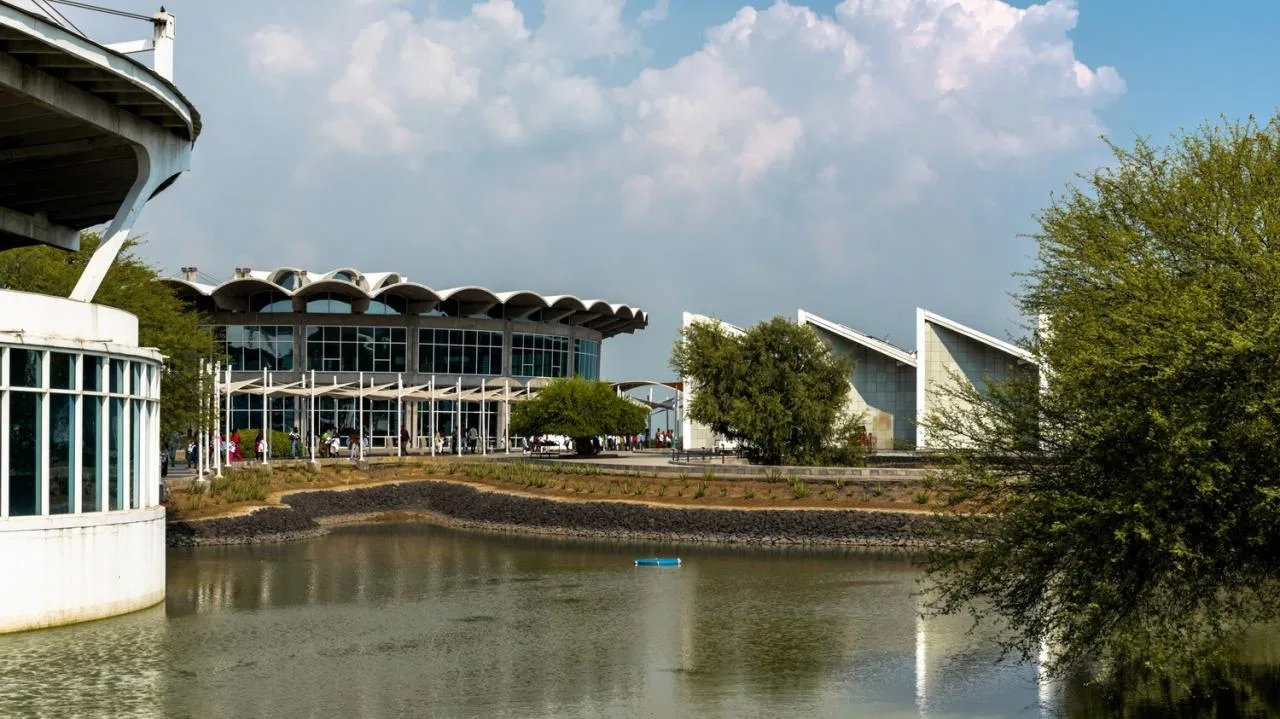 BIM Architecture | Order Castle, Sanand Factory/Studio Saar