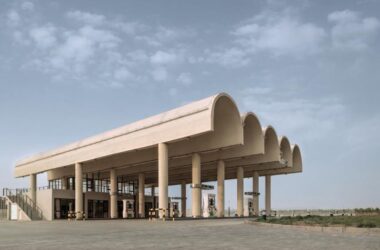 BIM Architecture: Halu Gas Station by SITUATE Sifang Architectural Firm-BIM WORLD