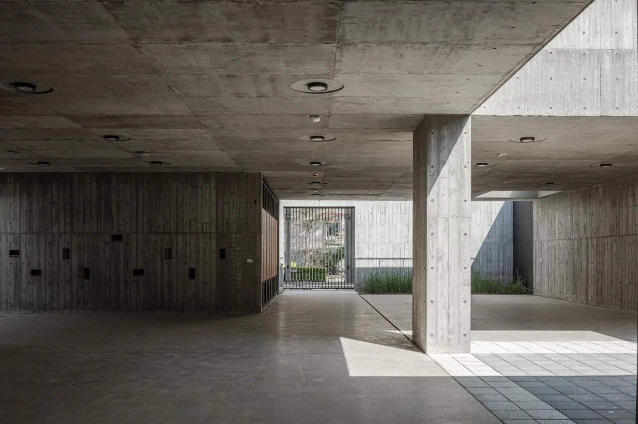 BIM Architecture | Mountain Ash Placement Center/Behet Bondzio Lin Architekten