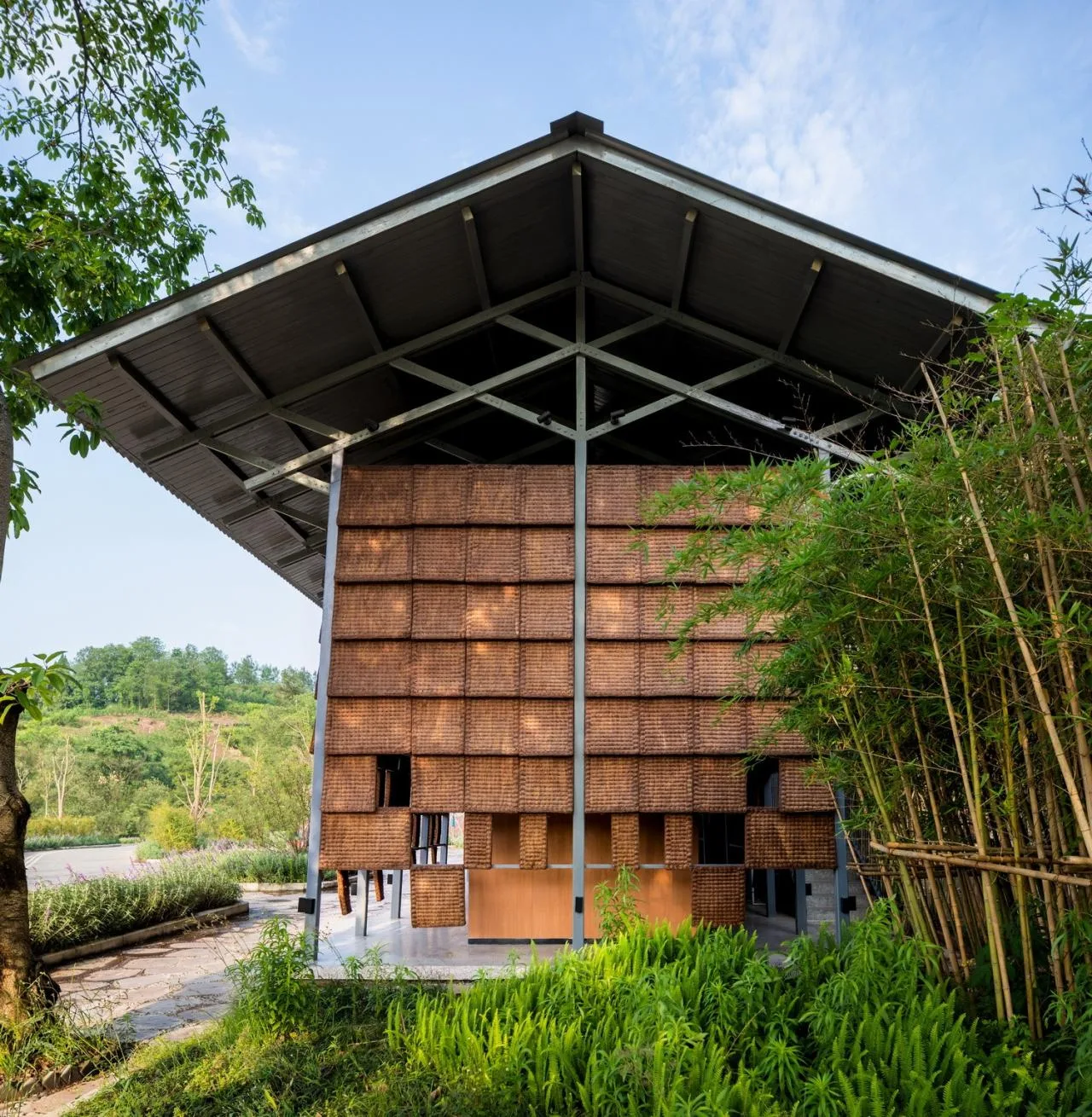 BIM Architecture | Brown Toilet Facing Flower Sea/Row Building