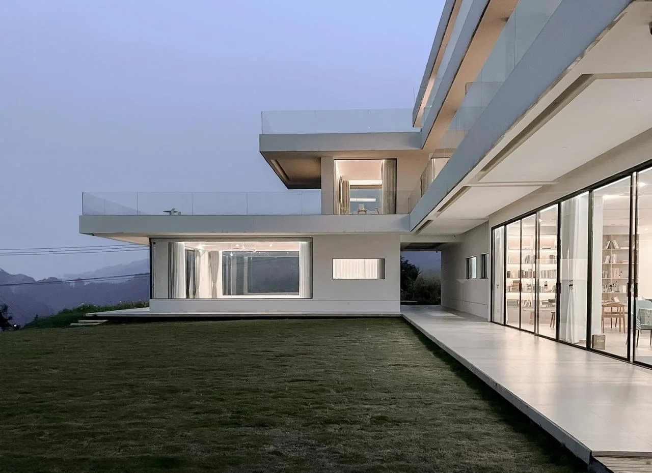 BIM Architecture | Yuntai Yueye: Floating Homestay/Iwakawa Architecture Design in Tea Fields
