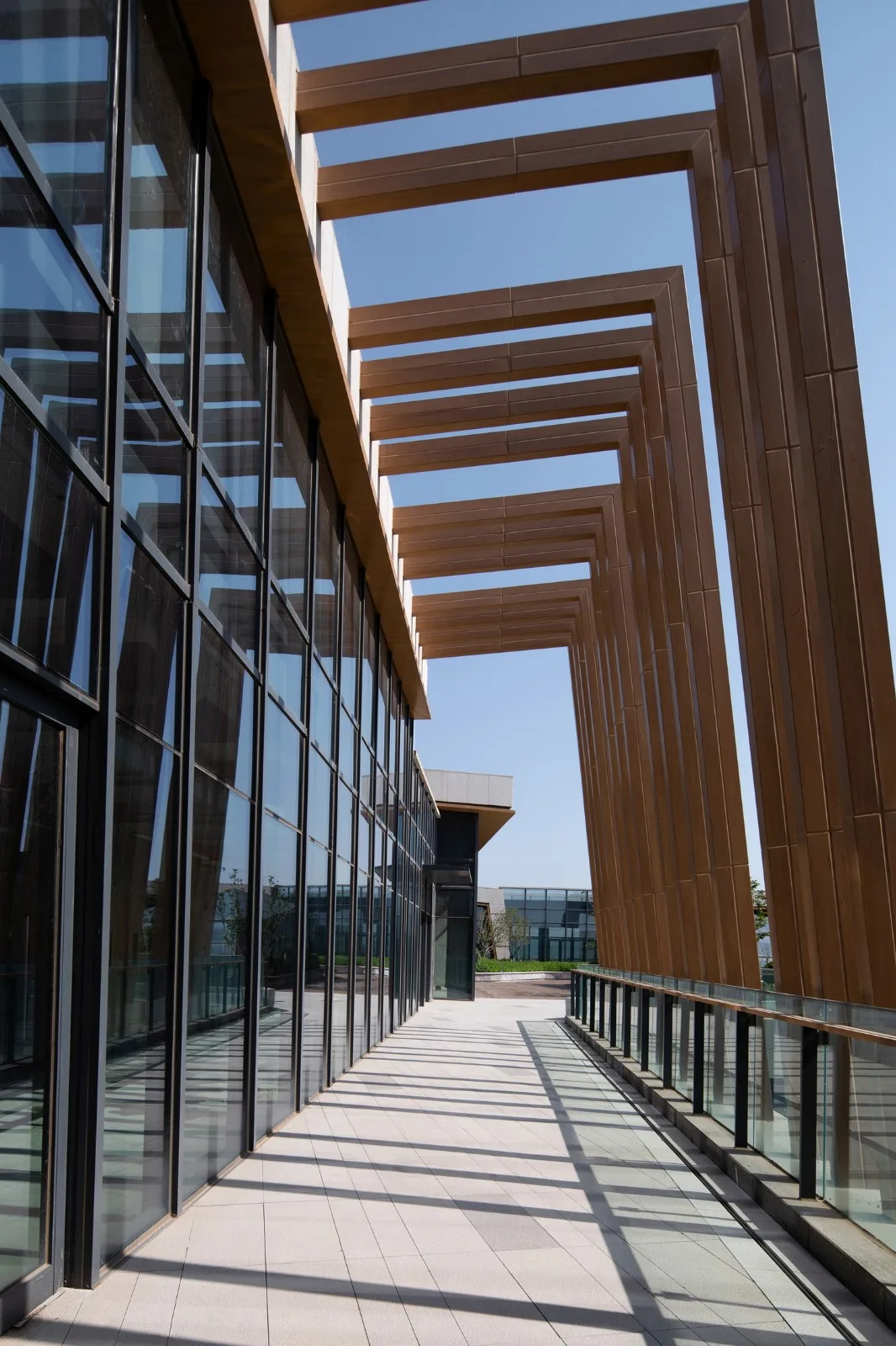 BIM Architecture | Valley of Mountains: Zhengzhou Shenye Health City/Botao Architecture
