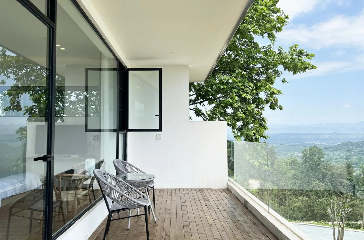BIM Architecture | Yuntai Yueye: Floating Homestay/Iwakawa Architecture Design in Tea Fields