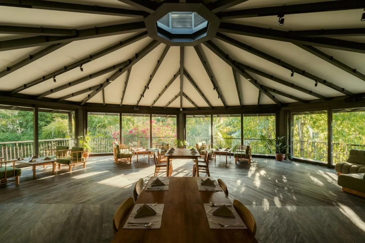 BIM Architecture | Octagonal Restaurant and Work Area/Stilt Studios