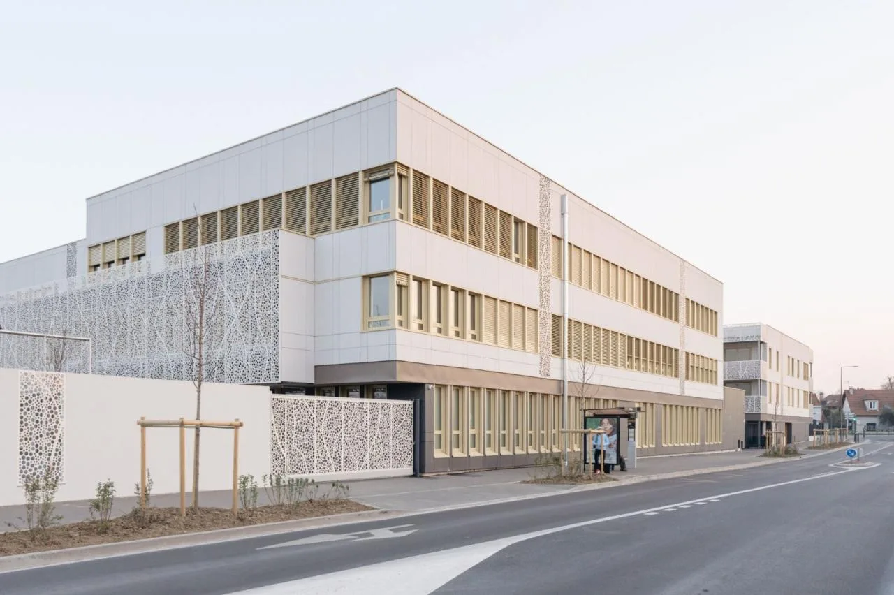 BIM Architecture | Valenton Samuel Petty High School/Archipente