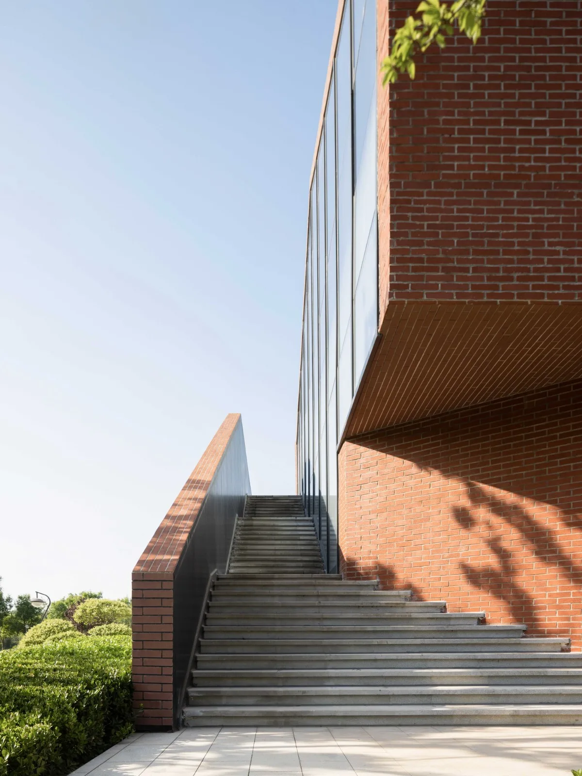 BIM Architecture | Carving Rural Jade, Waiting for Dust to Shine: Rural Revitalization Demonstration Zone Project Exhibition Center/Zou Yingxi - Chalan Architecture