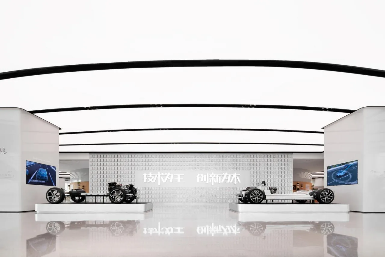 BIM Architecture | Inspiring Future Jiangcheng Landmark: Wuhan BYD Brand Experience Center/Chengzhi Design