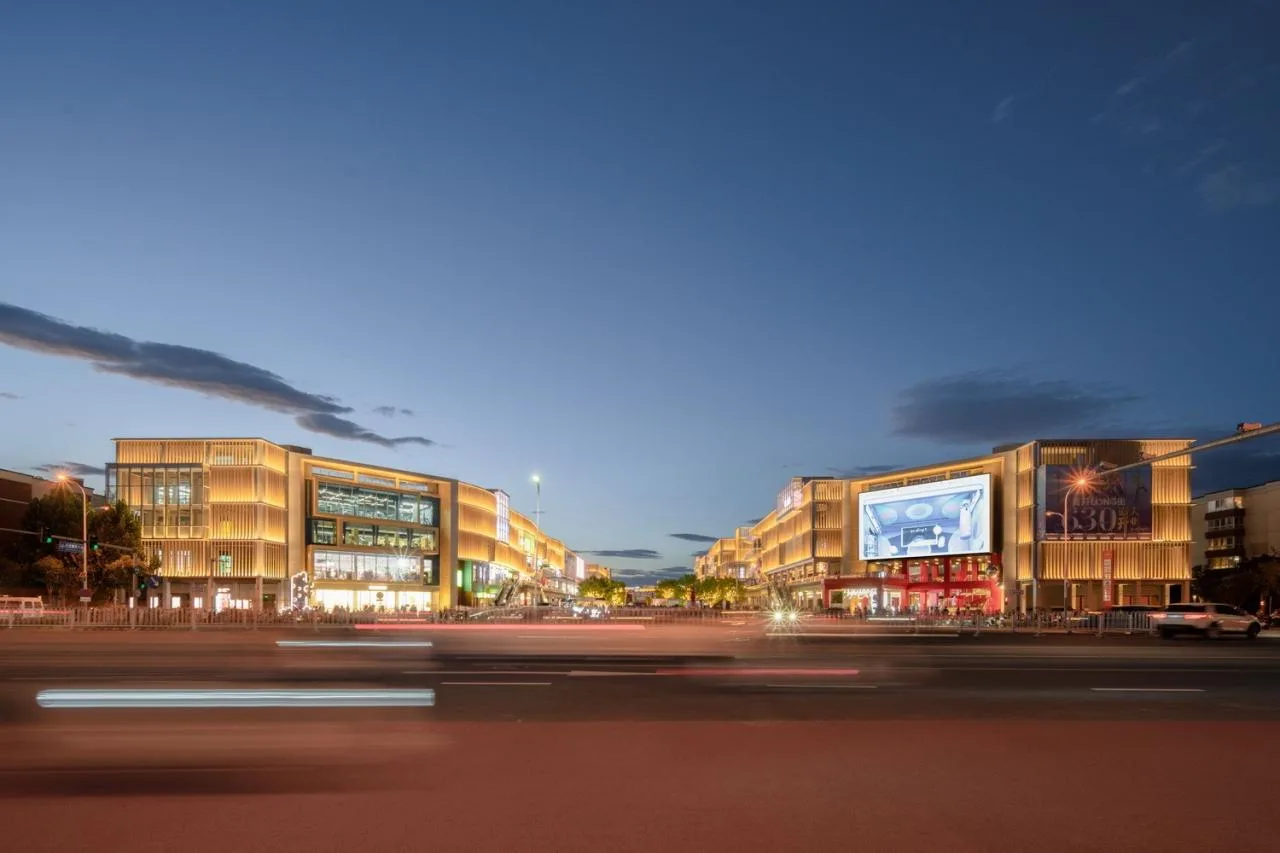 BIM Architecture | 'Sky Streets and Alleys' Awakens Beijing's' Sleeping City', First Long Street Urban Renewal/ZEN Iconic Design