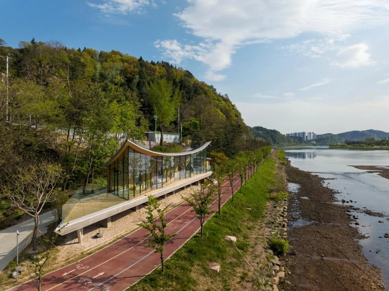 BIM Architecture | Floating Light Pavilion/JK-AR