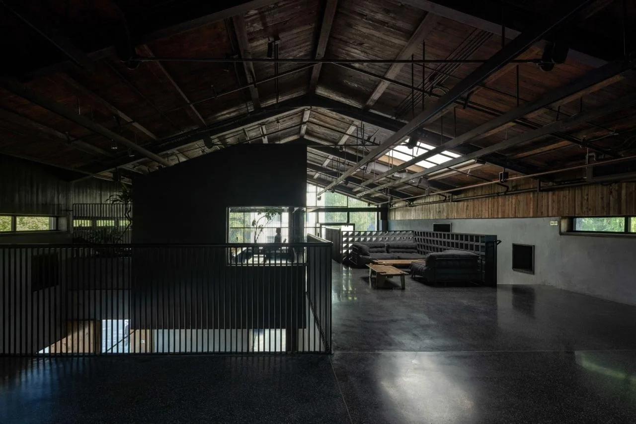 BIM Architecture | Concealing like a valley, like a half warehouse: Half warehouse, Shanghai/Benzhe Architecture